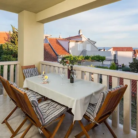 Apartments Leon Podstrana Rum bild