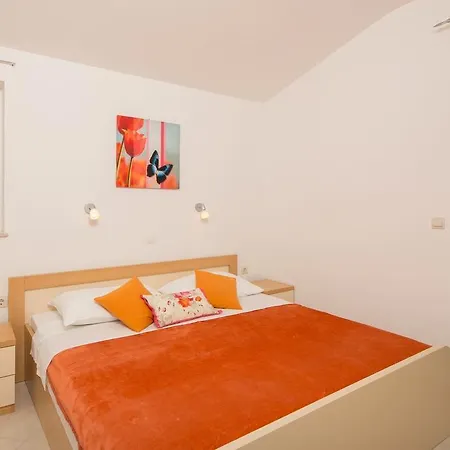 Apartments Leon Podstrana Rum bild
